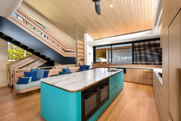 PK Kitchen Design Home Renovations: Pelican St, Peregian Beach